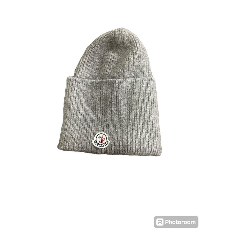 ✨MONCLER Karakorum Heather Grey Beanie✨